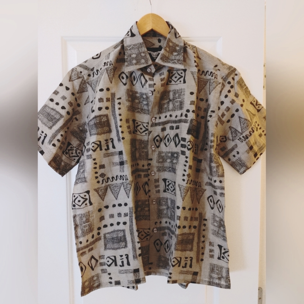 Men's Double Bull Patterned Short Sleeve Shirt - Black and Gray ~ Size 42